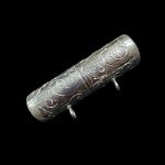 Рю — защитный амулет, освящен в монастыре Дрепунг Лоселинг